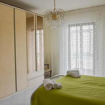 Lägenhet Lumarosa Homes *